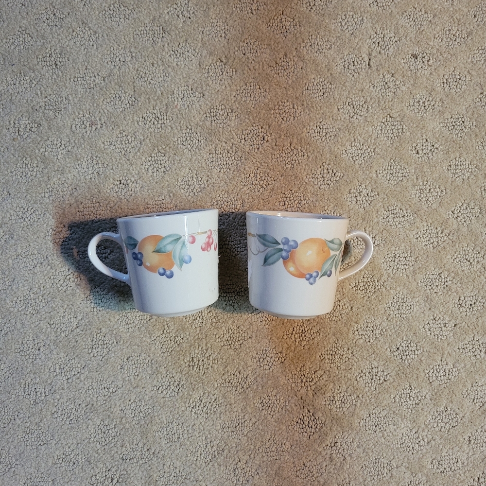 Vintage Corning Abundance Fruit Mugs
